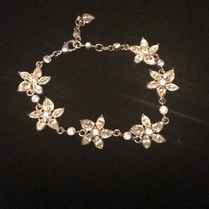 Cute Floral Crystal Bracelet
